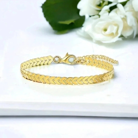 Elegant Gold Anklet Bracelet - Picture 4 of 4